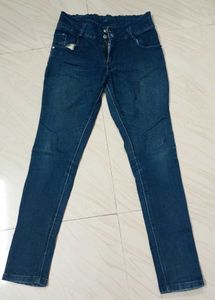 Jeans For 8 to 11 Year Girl