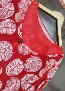 Red 🔴 White Top For Girl Or Woman 46 Bust