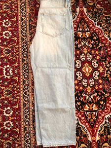 H&amp;M Loose Fit Jeans
