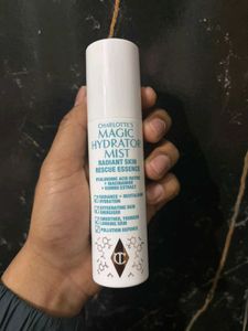Charlotte tilbury magic hydrator mist