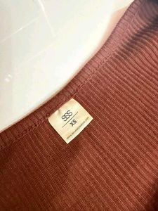 Street style Store Ribbed Henleys Crop Top