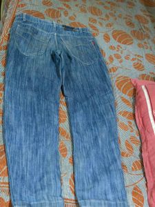 blue jeans good condition  i