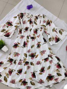Chic Floral Off-Shoulder Tiered Dress