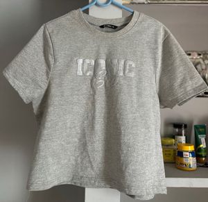 Zudio "Iconic" Graphic T-Shirt
