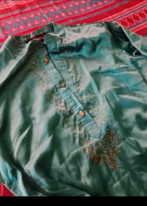 🦚Teal Kurta with Embellishments