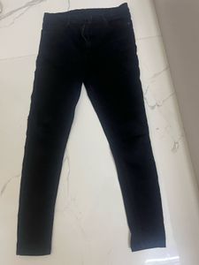 Classic Black Skinny Jeans