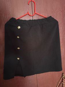 Chic Black Mini Skirt with Gold Buttons