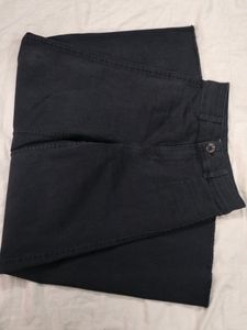 Black Wide LeggedJeans(Bershka)(EUR34)(UK02)(26)High Waist