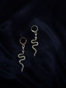 Sparkling Snake baddie Dangle Earrings 💋