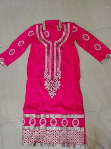Vibrant Pink Embroidered Kurta