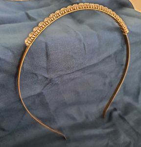 Festive Diamond Headband with Bracelet