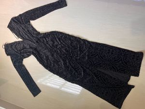 Elegant Black Velvet Maxi Dress