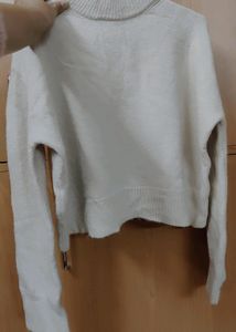 Beige Woolen Crop Top With Bell Sleaves