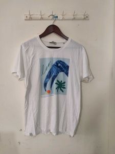 Men's Graphic Print White T-Shirt L size