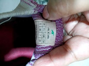 Pink Women's Running Shoes