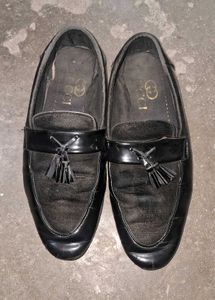 Black Leather Tassel Loafers