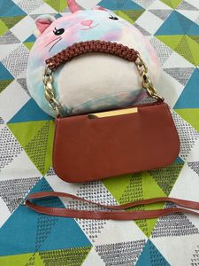 Stylish Brown Handbag with Gold Chain Strap