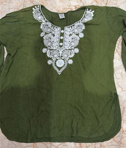Green Embroidered Kurta