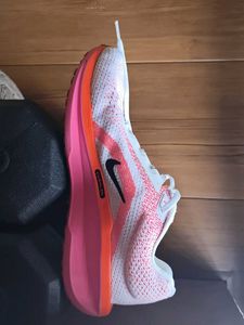 Nike winflo 11/ uk6 / like new