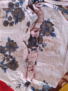 Stylish "High-low" Design Top