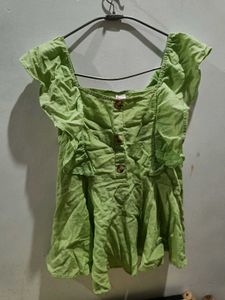 green crop top for women