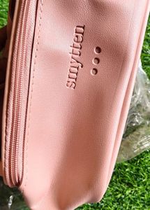 Smytten Bow Clutch Bag