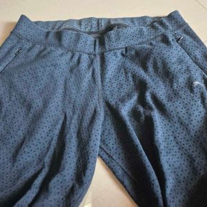Puma Joggers M Size
