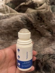 (30% left) Bodywise 4% AHA BHA Underarm Roll-on