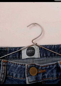 Blue Denim Jeans with Distressed Knee