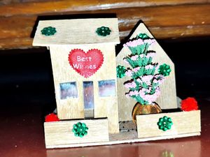 Cute 'Best Wishes' Decor