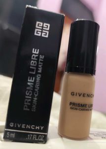 Givenchy Prisme Libre Skin-Caring Matte