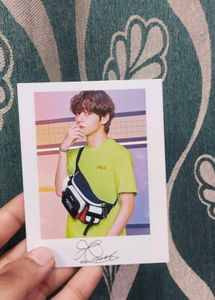 BTS V Fila Photocards
