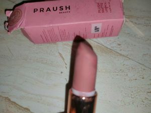 PRAUSH Plush Matte Lipstick