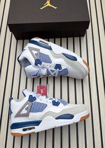 Nike Jordan Retro 4