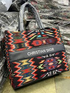 *NEW ARIVAL💍**CHRISTIAN DIOR