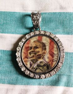Big Pendant From Canada