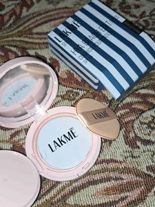 Lakme 9 to 5 Hya Beach Edit Cushion Foundation