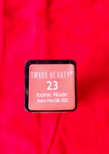 Swiss Beauty Matte Lipstick