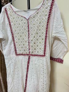 White Embroidered Anarkali Kurta