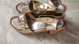 Women Golden Heels