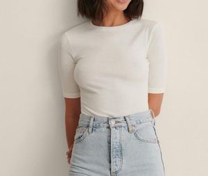 Uniqlo Fitted Ribbed Top