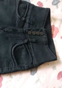 Black Skinny Fit Jeans