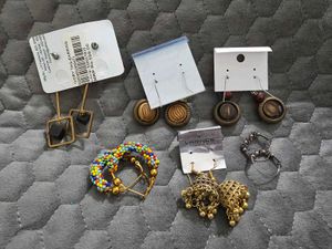 set of 6 Assorted Earrings Collection