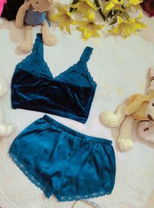 Lace Trim Velvet Cami Top With Shorts