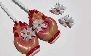 Unique Hand Pendant &amp; Earrings Set