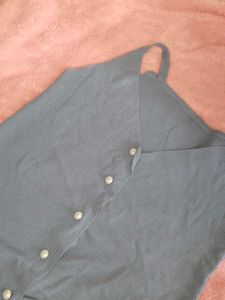 sleeveless camisole tanks