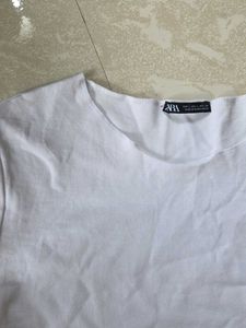 Zara White Cropped T-Shirt