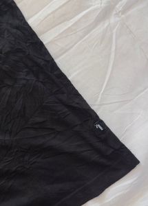 Puma men's black T-shirt