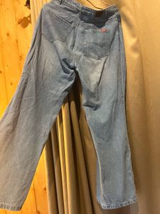 Light Wash Flared Jeans