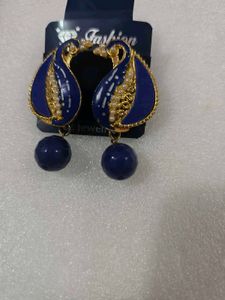 Exquisite Peacock Blue Earrings